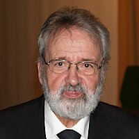 Ehrendomherr Prof. Dr. Ernst Leuninger verstorben