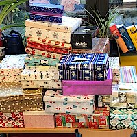 173 Weihnachtspäckchen für Kinder in Not gepackt